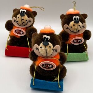 A&W Bear Ornaments Set